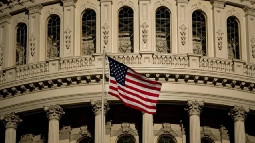 Хто стоїть за схваленням санкційного пакета у Сенаті США та яка роль кожного