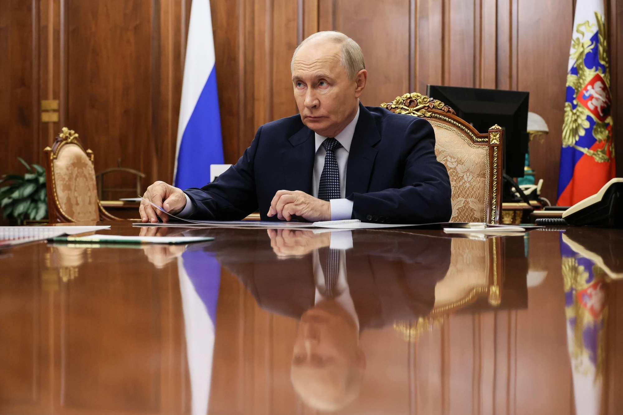 Володимир Путін на тлі повідомлень Financial Times про енергетичне перемир'я