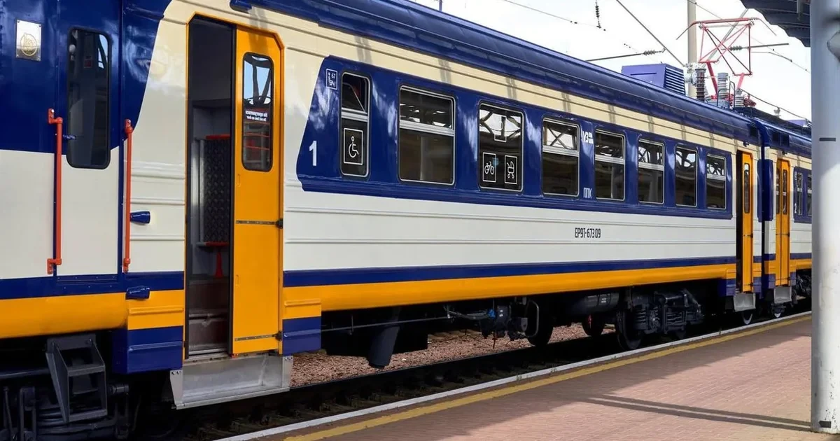 Кабмін 17 вересня закріпив перелік дій для залізниці за двох рівнів тривог